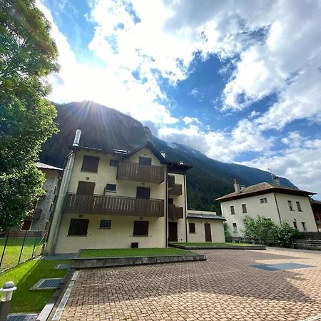 Apartmán Bianchina - Bilocale Con Giardino Privato Valdisotto Exteriér fotografie